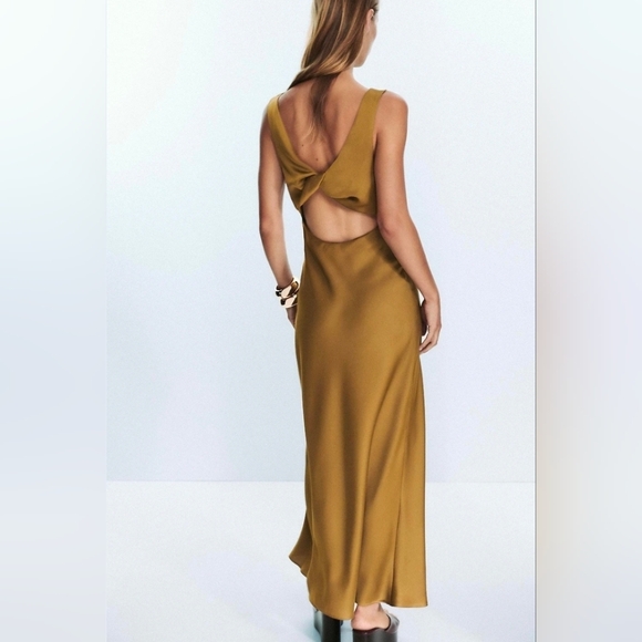 NWT Zara SATIN MIDI DRESS Size Small - Picture 2 of 12